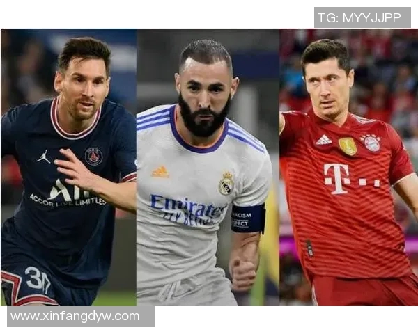 莱万领衔球队新征程展现超强实力引发球迷热议